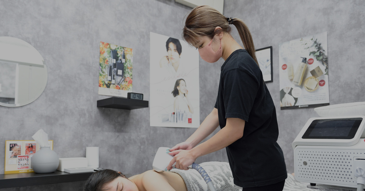 Salon Lapis 八幡店の外観